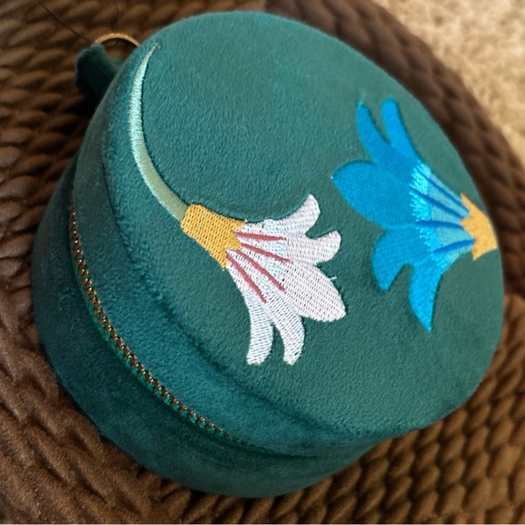 Net-A-Porter L’ateliar Embroidered Jewelry Box - Picture 1 of 1